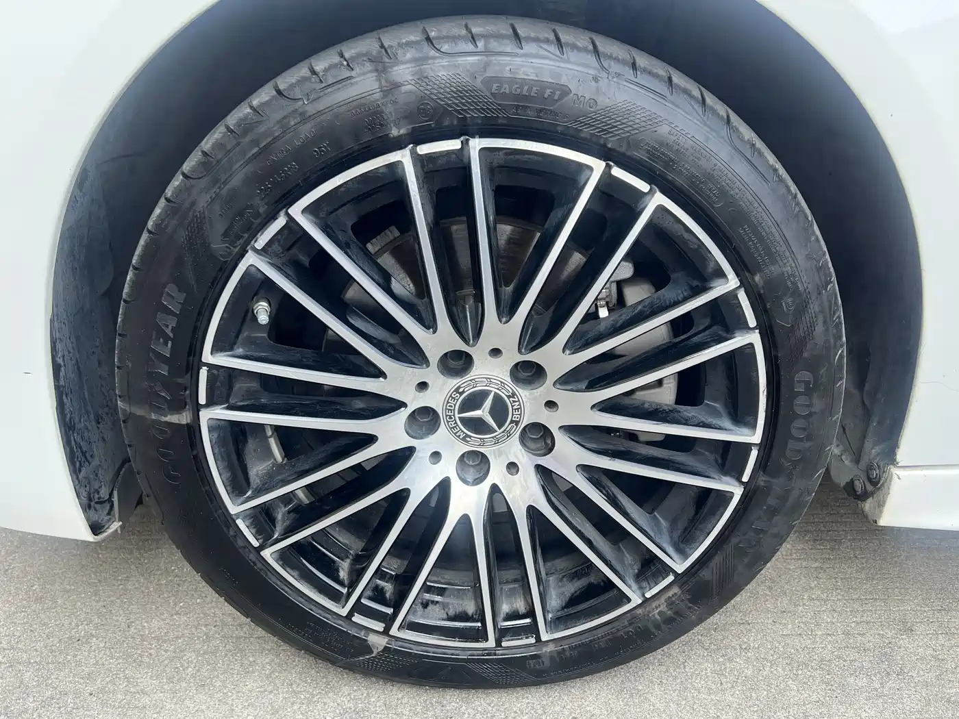 Mercedes-Benz C-Class 2025 C 200 L Sport Edition фото 23