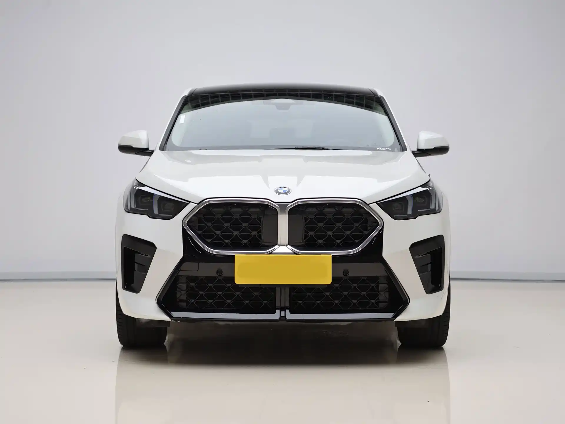 Фото 2 - BMW X2 (Import)