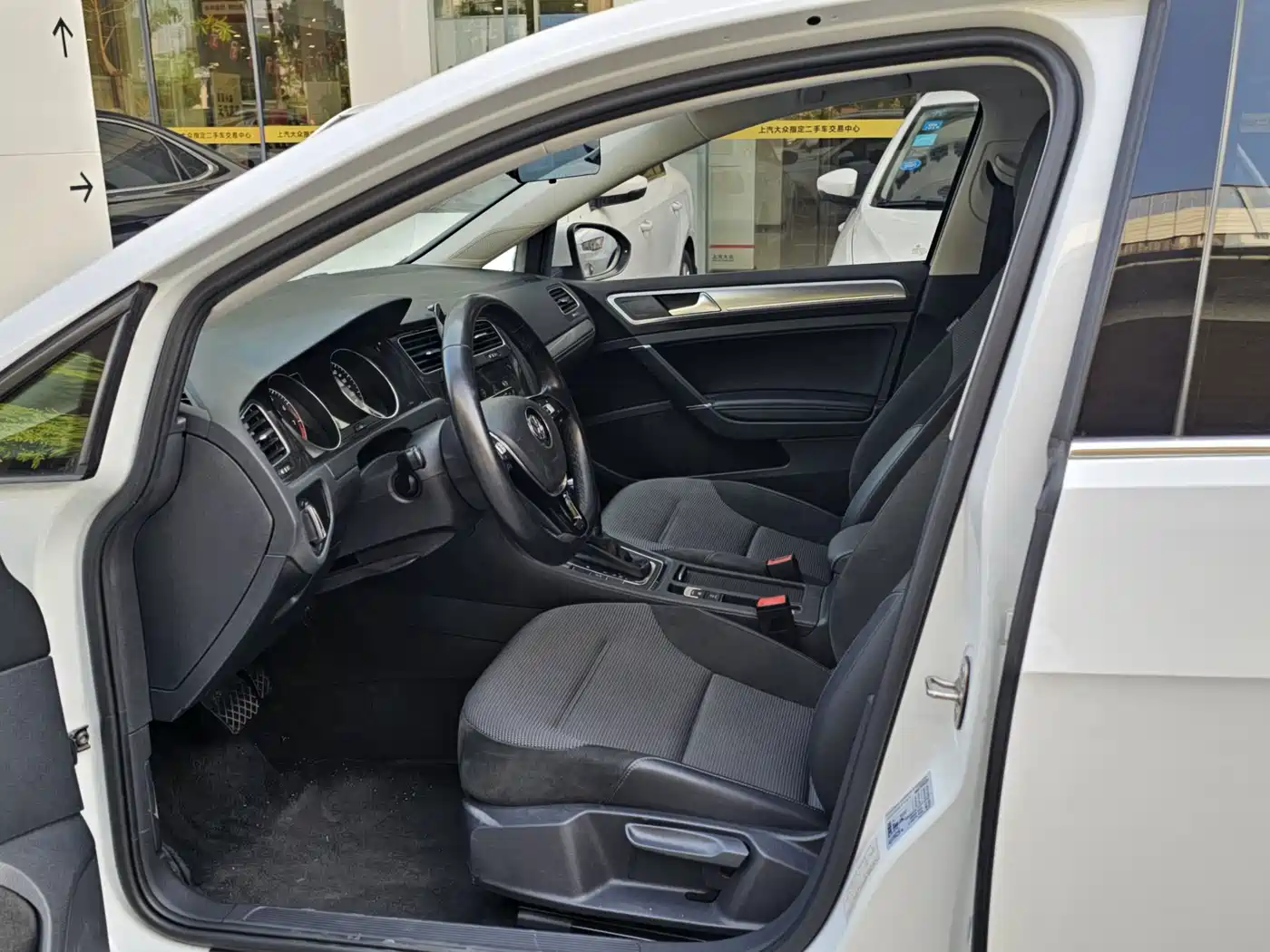 Volkswagen Golf 2020 280TSI DSG Comfort фото 5