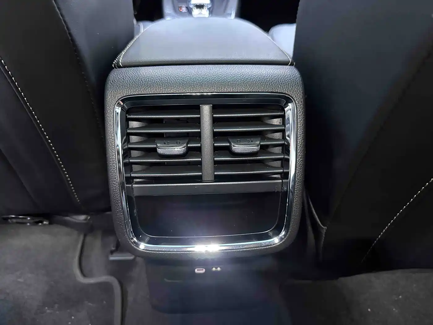 Škoda Octavia 2022 PRO TSI280 Luxury Edition фото 18