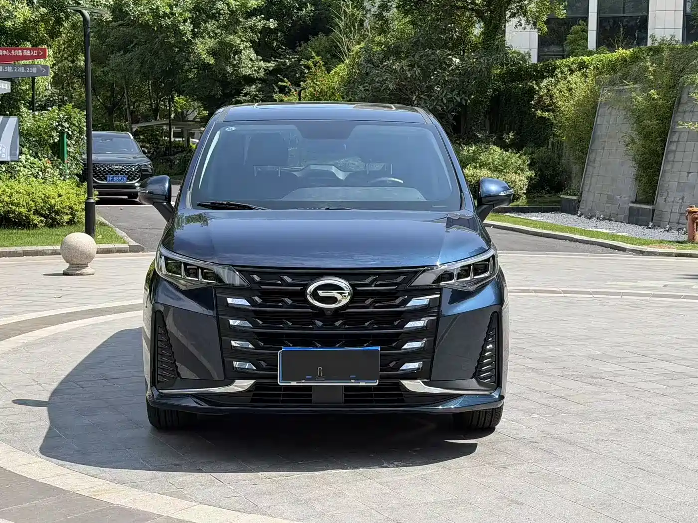 GAC Trumpchi Trumpchi M6 2023 PRO 270T DCT Premium Edition