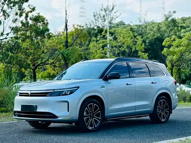 AITO Wenjie AITO M7 2024 Model 1.5T Smart Drive RWD Max 5-Seater