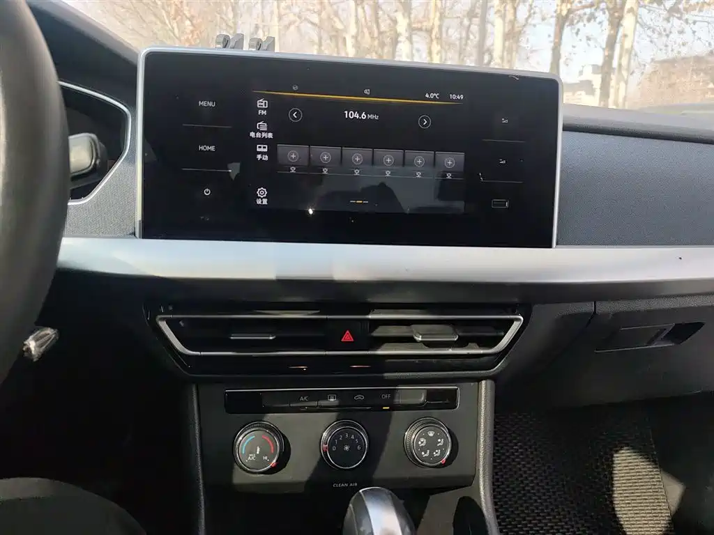 Volkswagen Lavida 2023 Facelift 1.5L Auto Comfort Edition фото 9