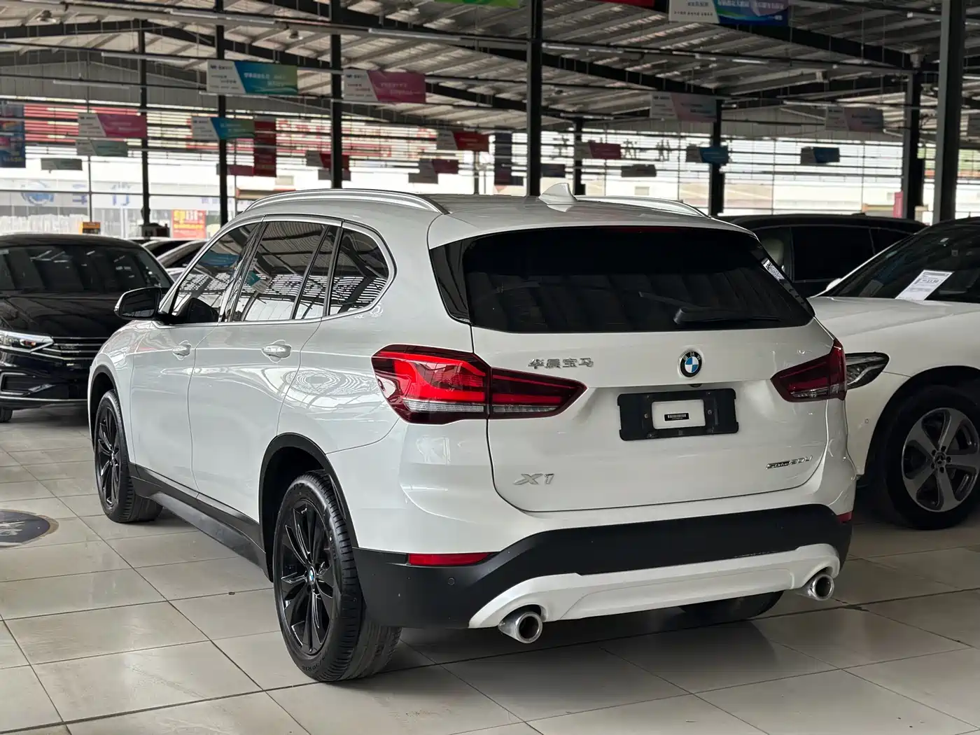 BMW X1 2021 sDrive20Li Fashion фото 12