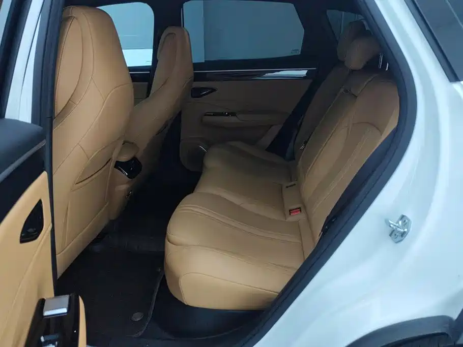 Geely Galaxy Galaxy L7 2025 2025 EM-i 115km Explorer Edition