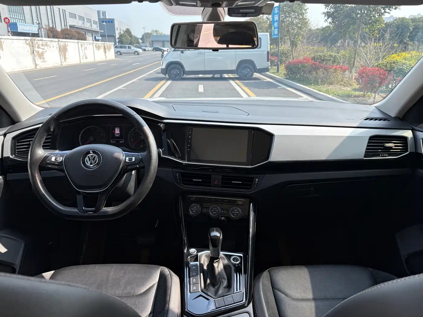 Volkswagen Tayron 2019 330TSI 2WD Luxury China VI фото 7