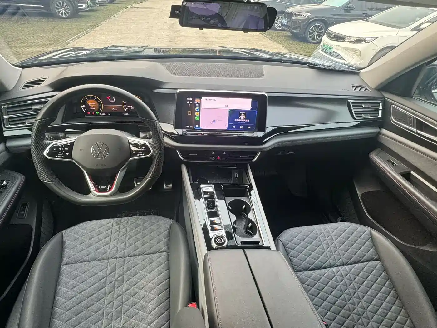 Volkswagen Teramont 2024 Teramont X 380TSI 4WD Luxury Edition фото 9