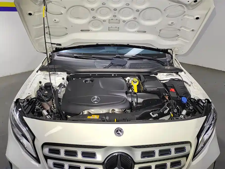 Mercedes-Benz GLA 2019 GLA 200 Dynamic фото 10