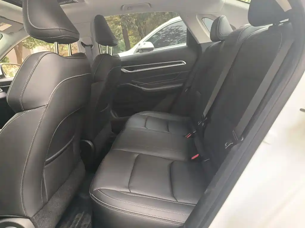 Geely Emgrand 2025 2025 4th Gen 1.5L CVT Premium
