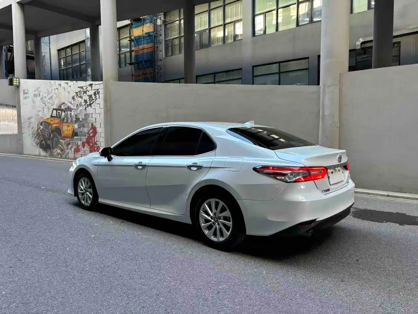 Toyota Camry 2022 2.0GVP Leading Edition фото 4