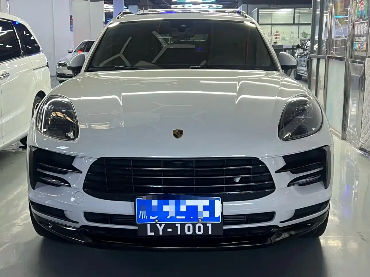 Porsche Macan 2020 Macan 2.0T фото 2