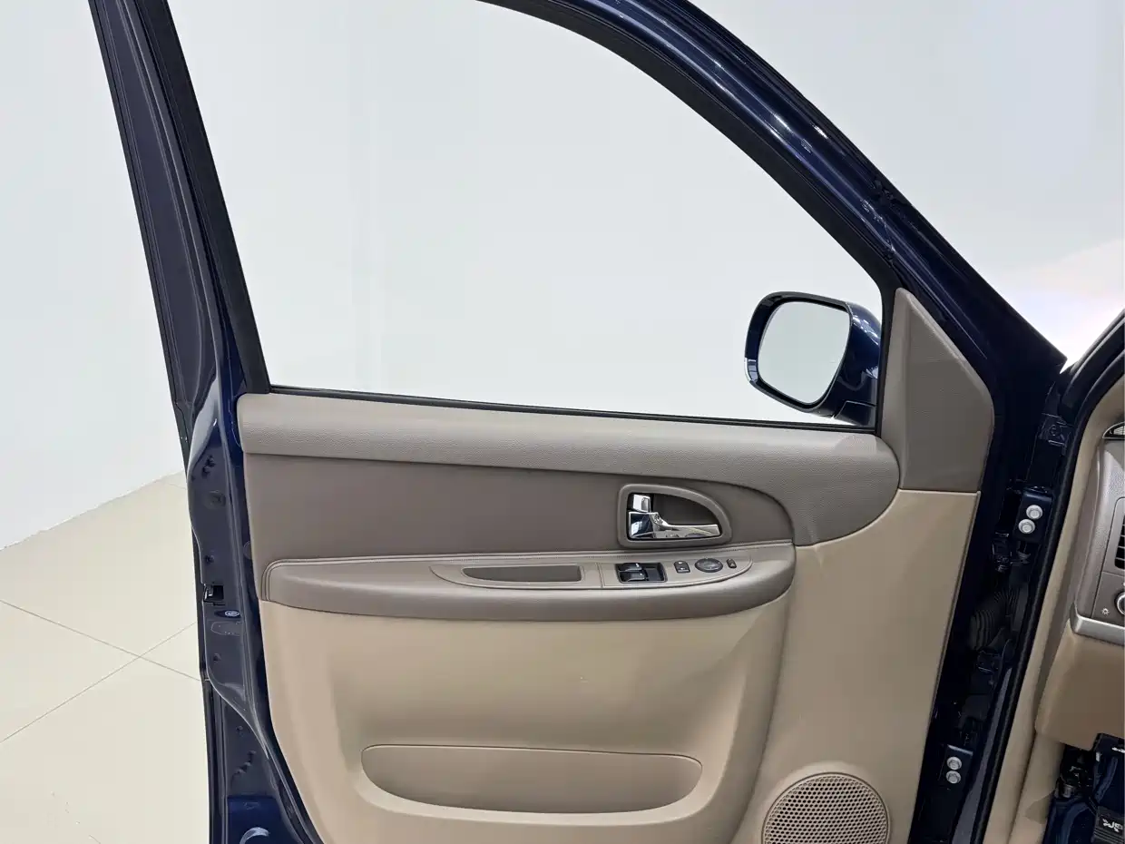 Buick GL8 2014 2.4L Classic Edition фото 7