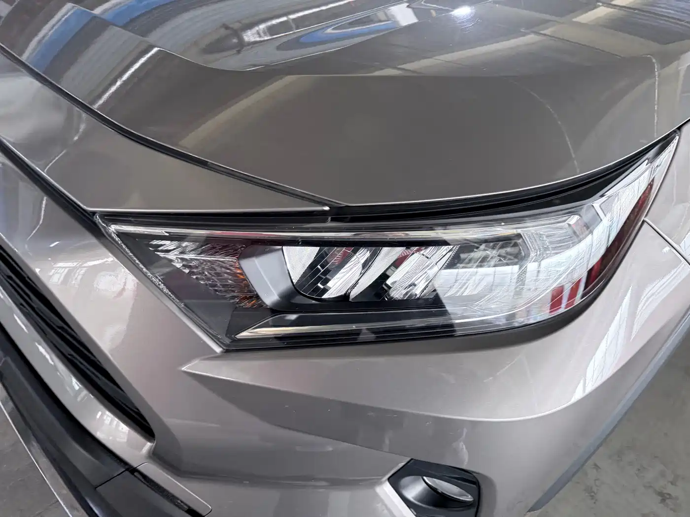 Toyota RAV4 Rongfang 2020 2.0L CVT 2WD Trend Edition фото 4