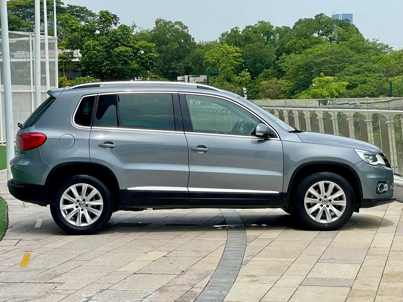 Volkswagen Tiguan 2012 2.0TSI Automatic 4WD Flagship Edition фото 4