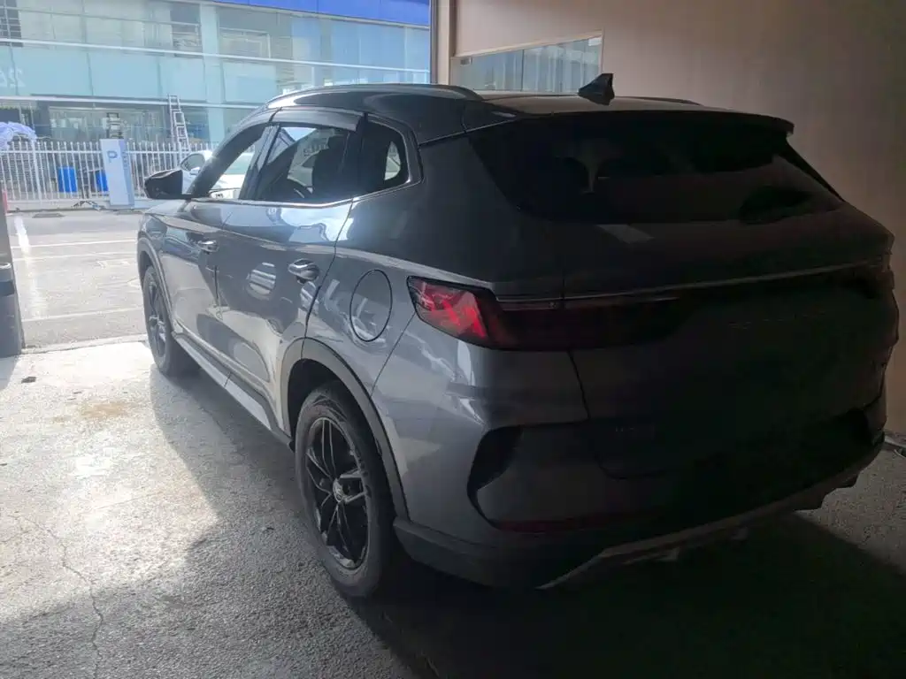 BYD Song PLUS 2021 2020 1.5T Automatic Luxury
