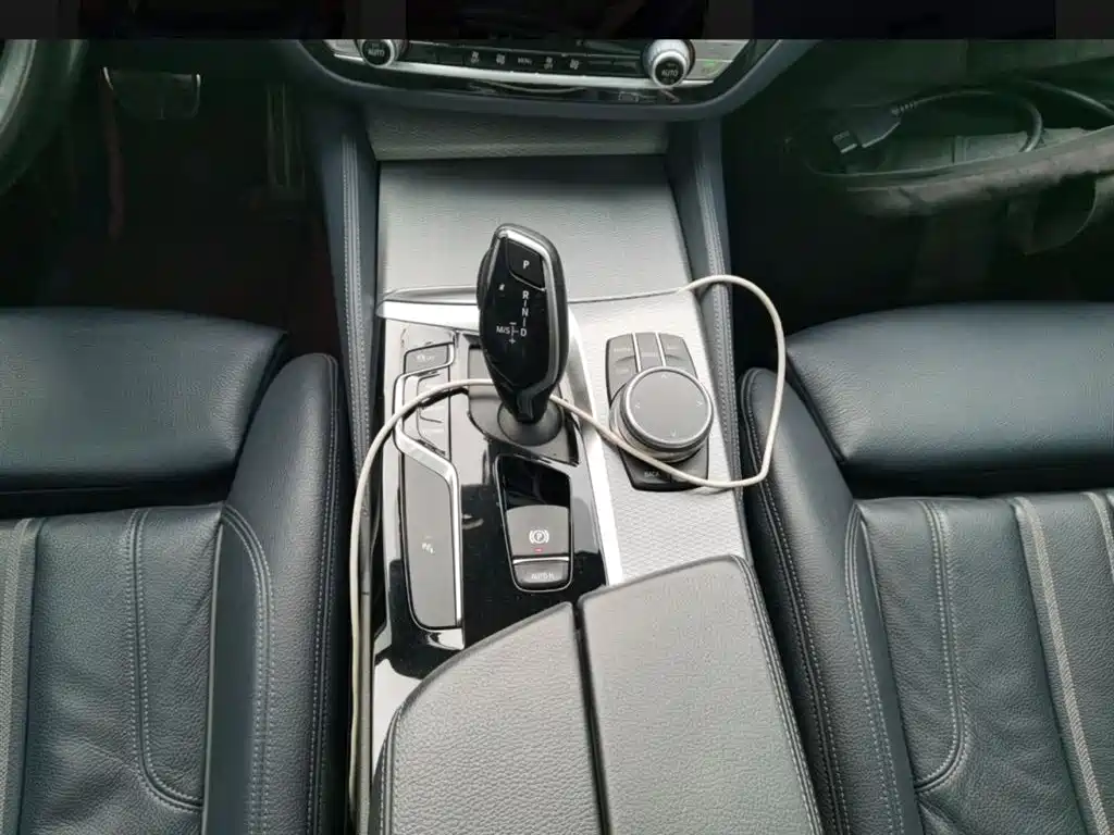 BMW 5 Series (Import) 2020 Model 525i M Sport Package фото 23