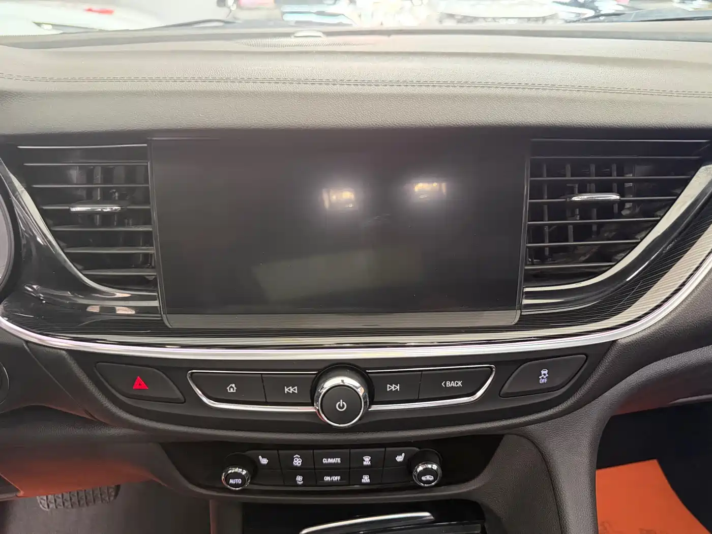 Buick Regal 2024 25T Ultra Comfort Edition фото 7