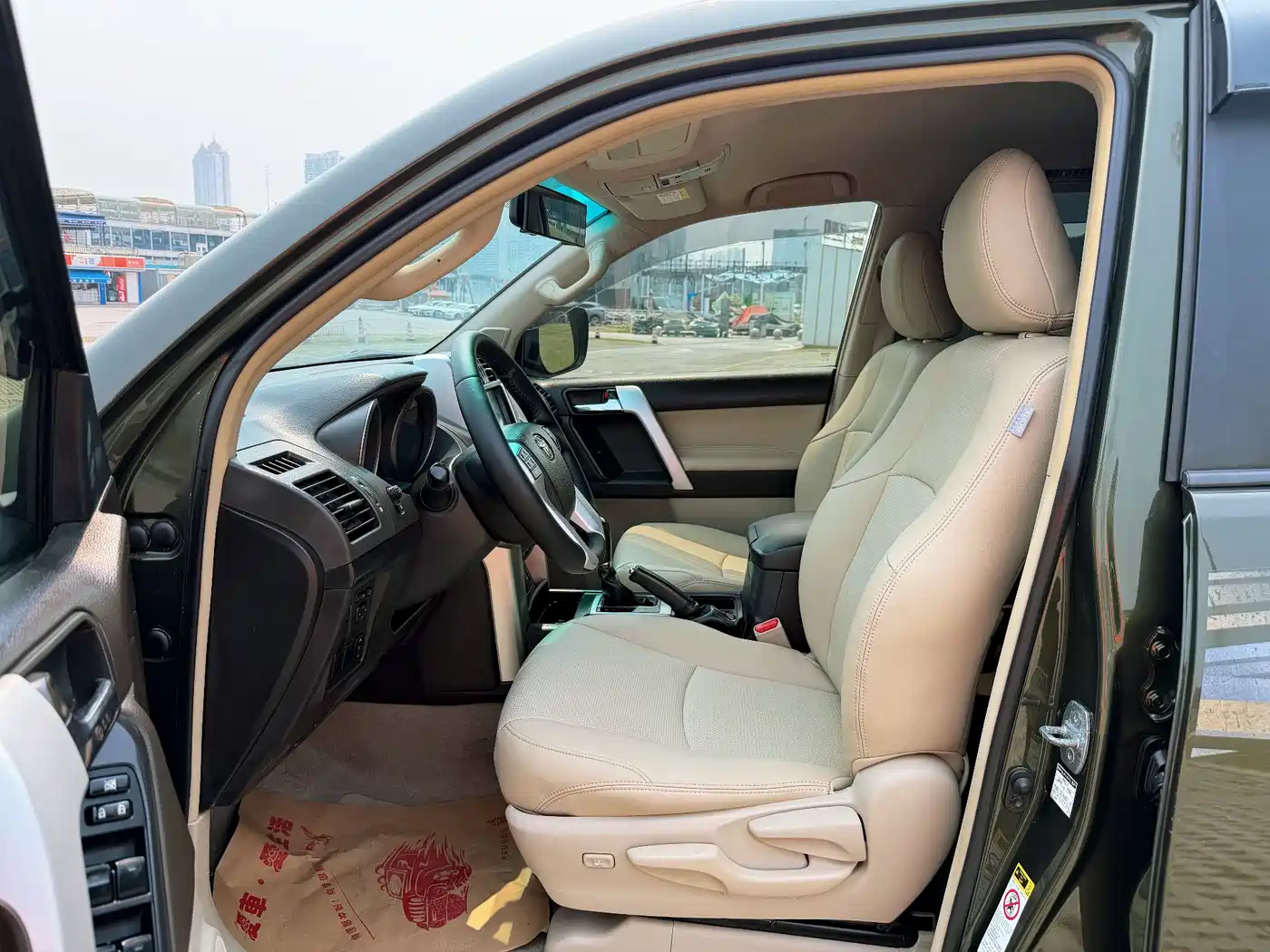 Toyota Prado 2010 4.0L Automatic TX фото 12