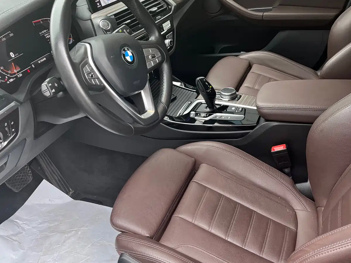 BMW X3 2020 xDrive28i Luxury Package фото 6