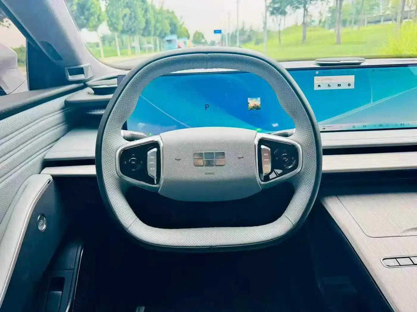 Geely Galaxy Galaxy E8 2024 2024 665km RWD Starship Voyager Edition
