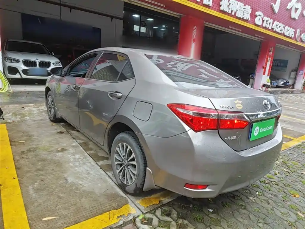 Toyota Corolla 2017 Facelift 1.2T S-CVT GL фото 5
