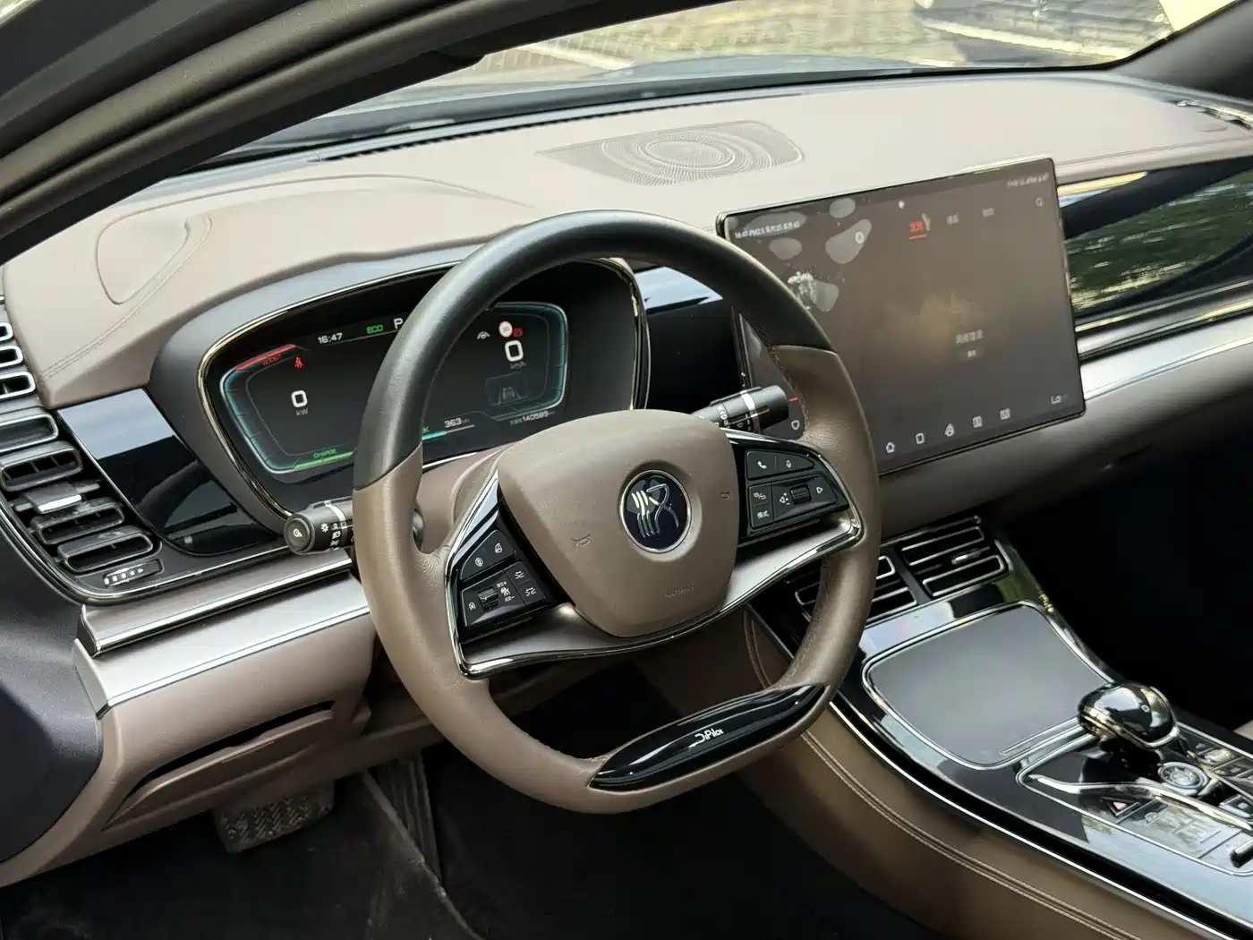 BYD Han 2021 EV Standard Range Luxury фото 8