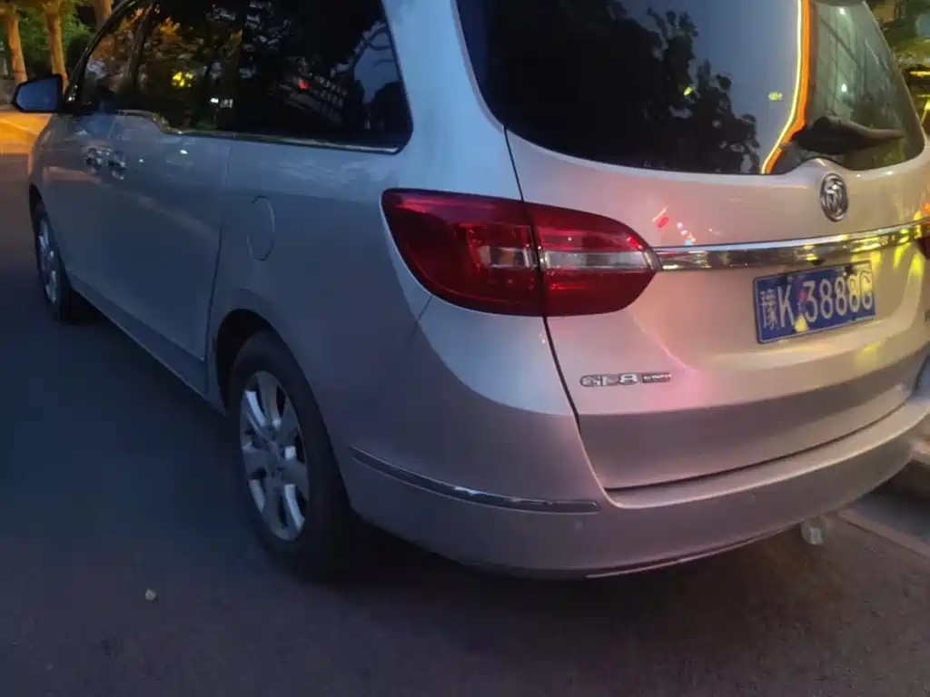 Buick GL8 2014 3.0L XT Luxury Business Flagship фото 12