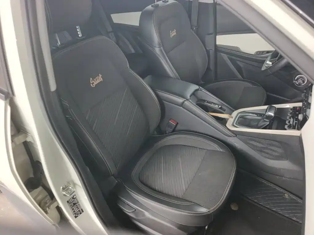 Baojun RS-3 2022 2022 SOODA 1.5L CVT Pioneer Edition