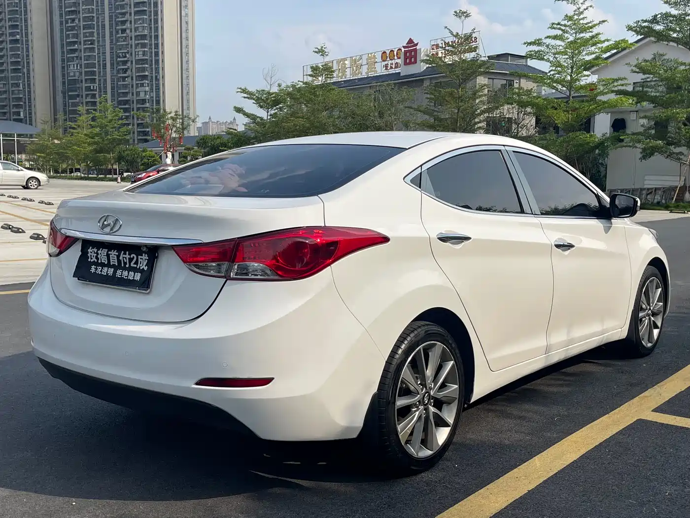 Hyundai Langdong 2015 1.6L Auto Exclusive фото 5