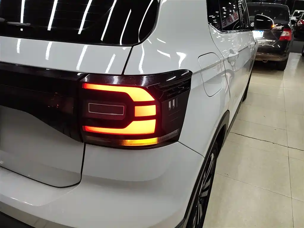 Volkswagen Tanying 2020 1.5L Automatic Joy Edition фото 8