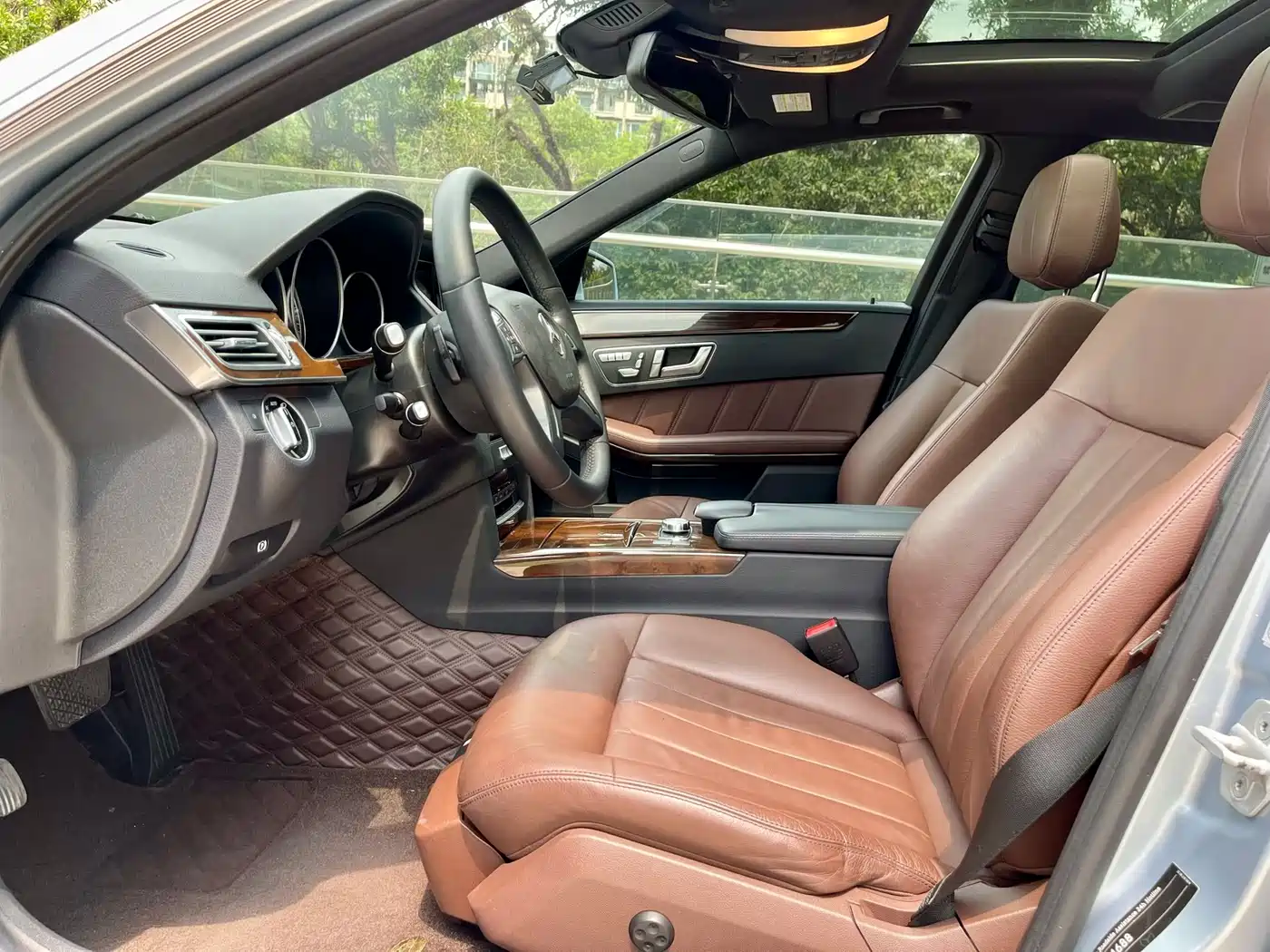 Mercedes-Benz E-Class 2014 E 260 L Luxury Class фото 9