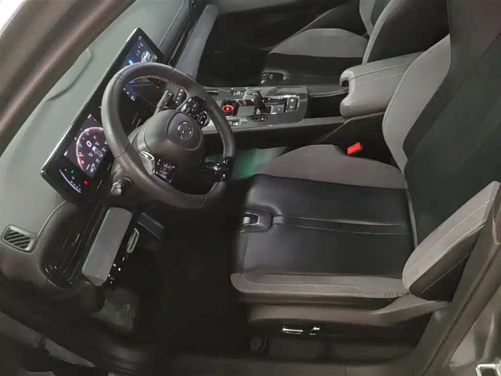 GAC Trumpchi Trumpchi Emkoo 2023 400T Automatic R PRO фото 15