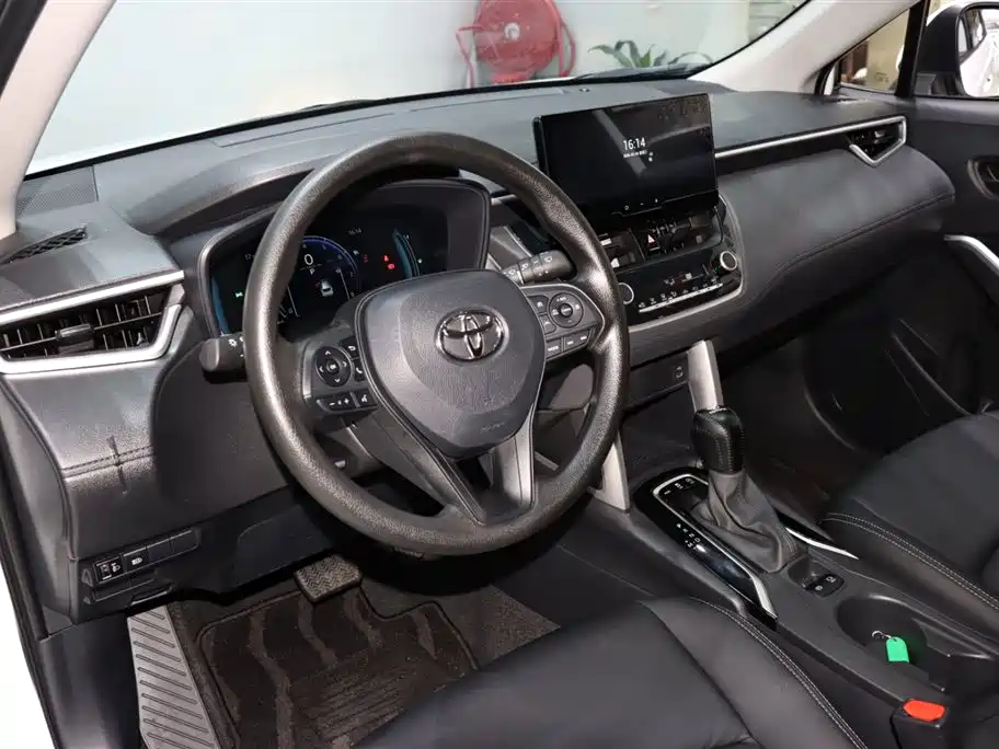 TOYOTA COROLLA SHARP AMPLIFIER