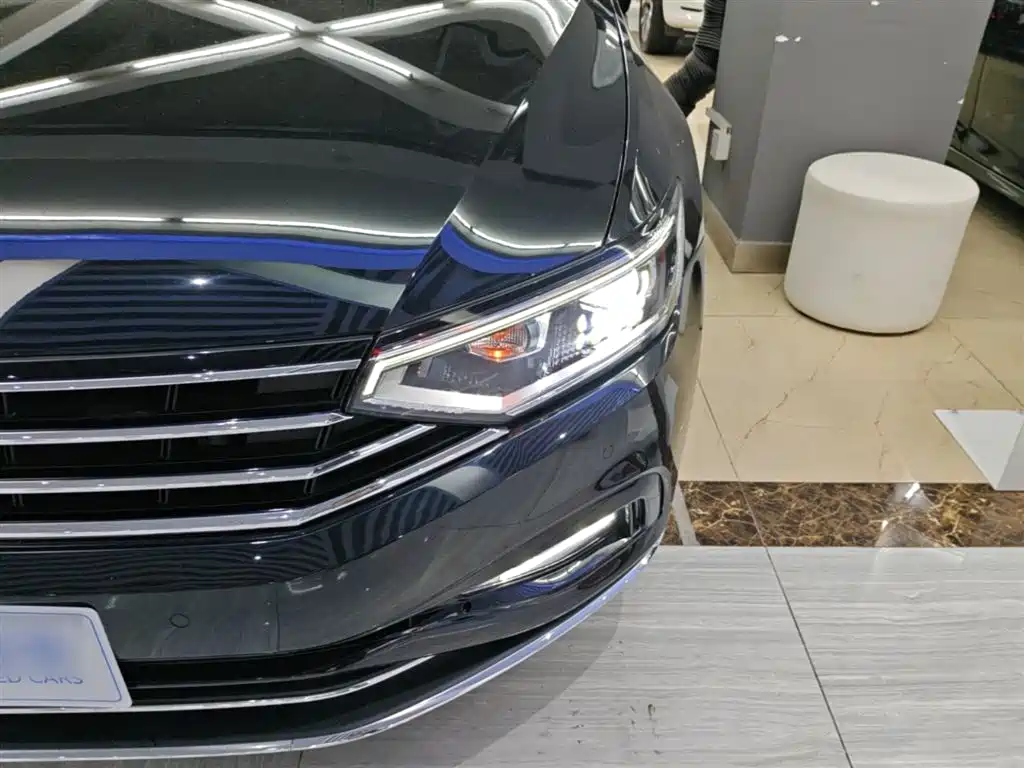 Volkswagen Magotan 2020 280TSI DSG Comfort фото 24