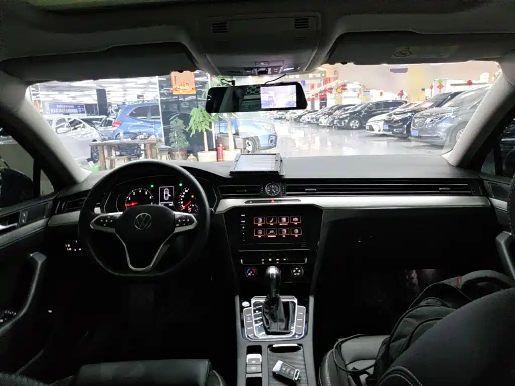 Volkswagen Magotan 2020 280TSI DSG Comfort фото 10