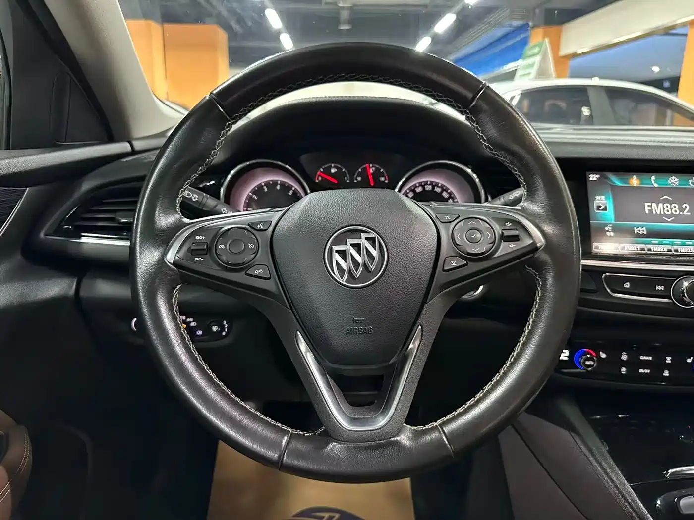 Buick Regal 2019 Model 20T Elite Type China V фото 10