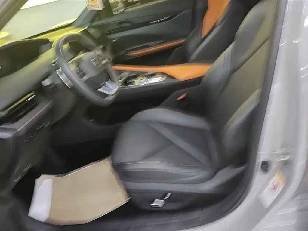 CHANGAN UNI-V