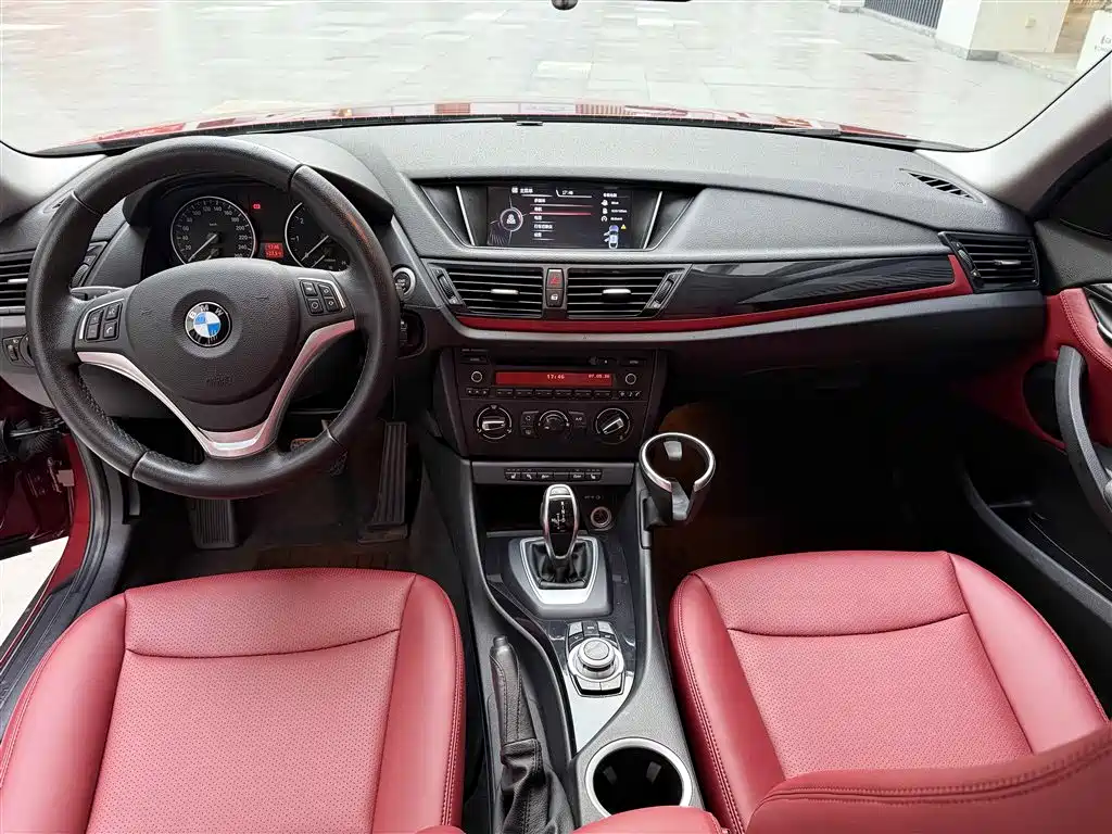 BMW X1 2015 Model sDrive18i Fashion Advanced Edition фото 8