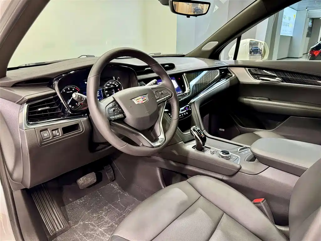 Cadillac XT6 2022 2.0T 6-Seater 4WD Luxury Edition фото 28
