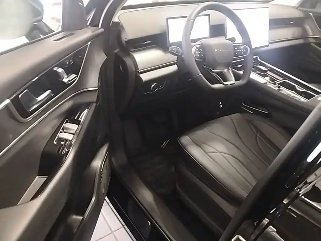Chery Fengyun Fengyun T9 2026 2025 120 Long Range Premium 5-seater LFP