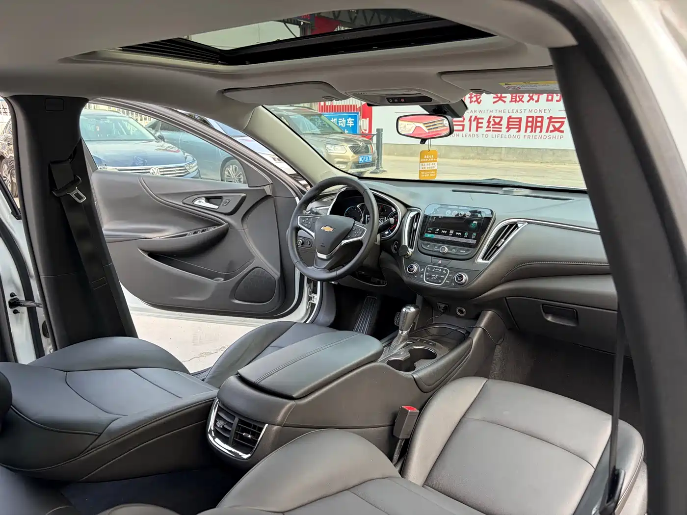 Chevrolet Malibu XL 2016 1.5T Dual-Clutch Ruishang Edition фото 8