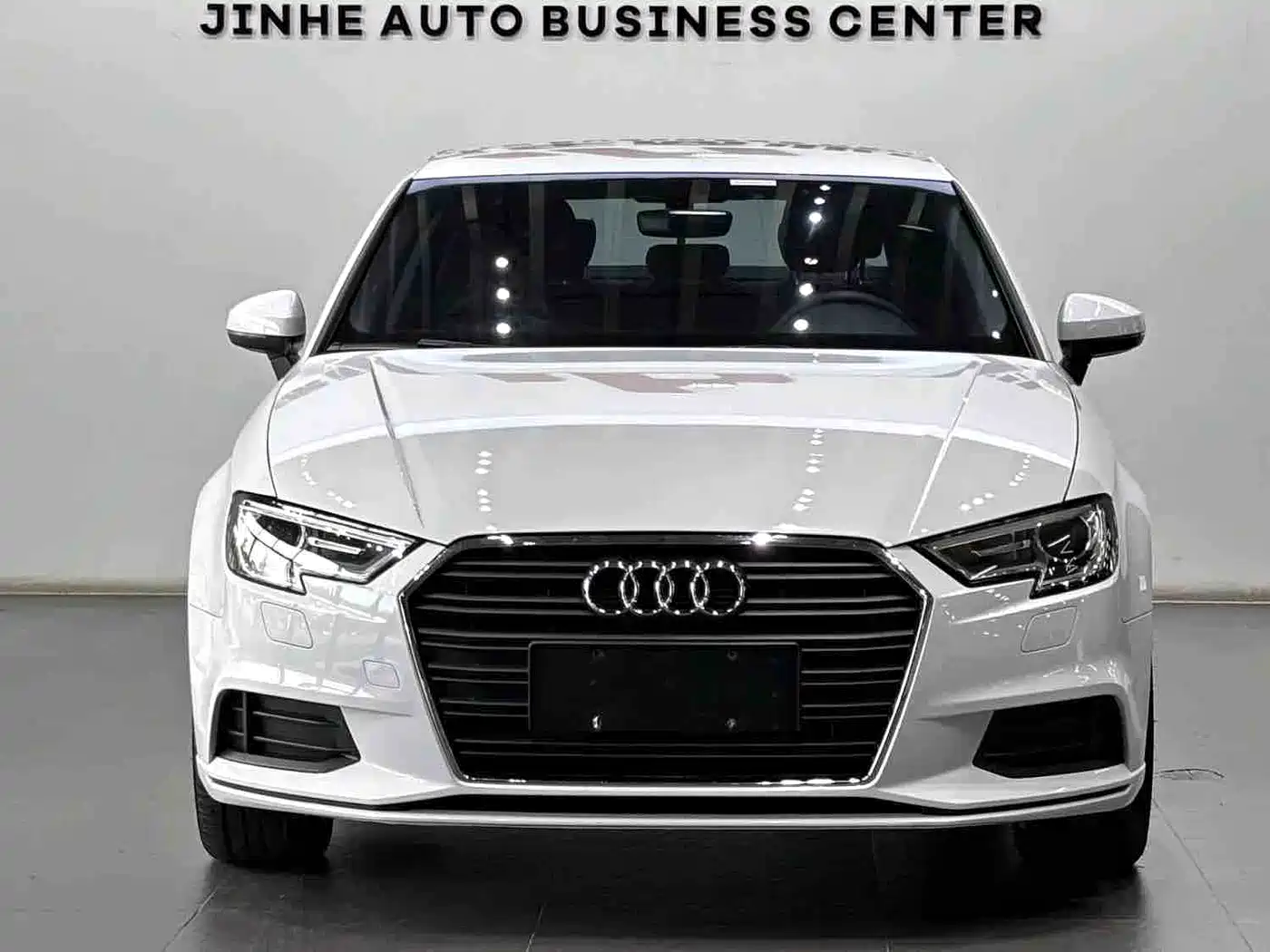 Audi A3 2017 Limousine 35 TFSI Progressive фото 3