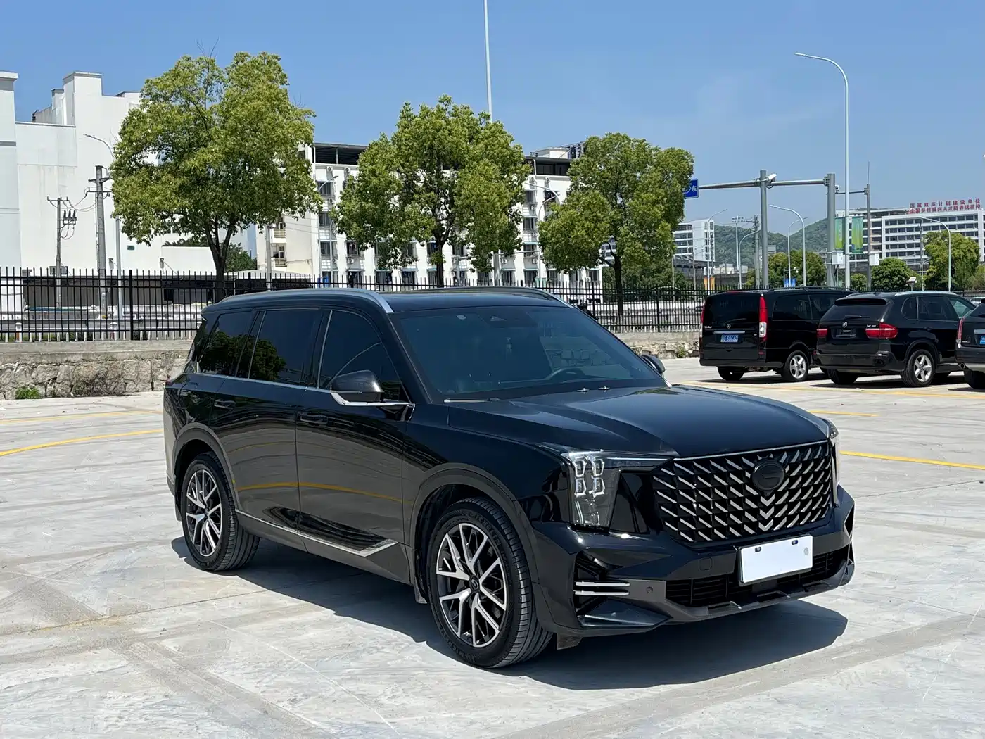 Photo 3 - GAC Trumpchi Trumpchi GS8