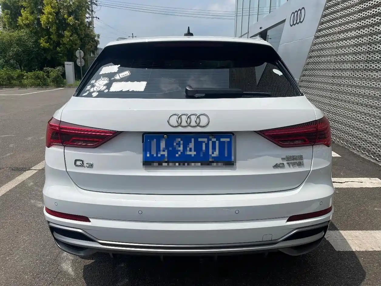Audi Q3 2022 40 TFSI Fashion Dynamic фото 10