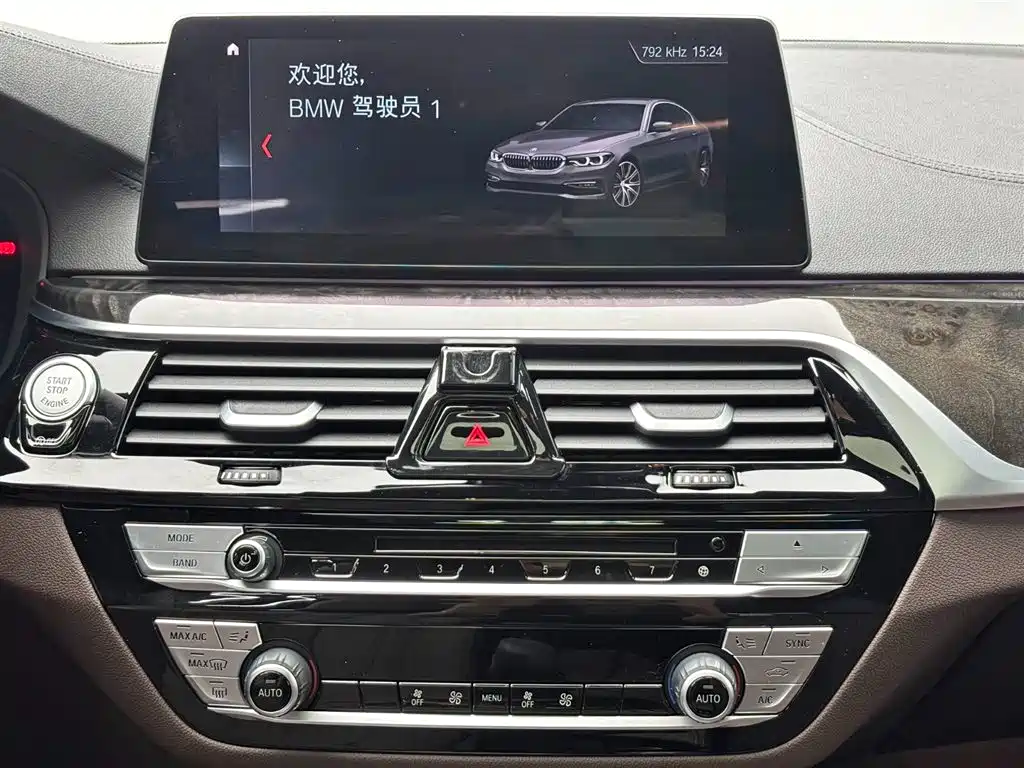 BMW 5 Series 2019 Facelift 525Li M Sport Package фото 22