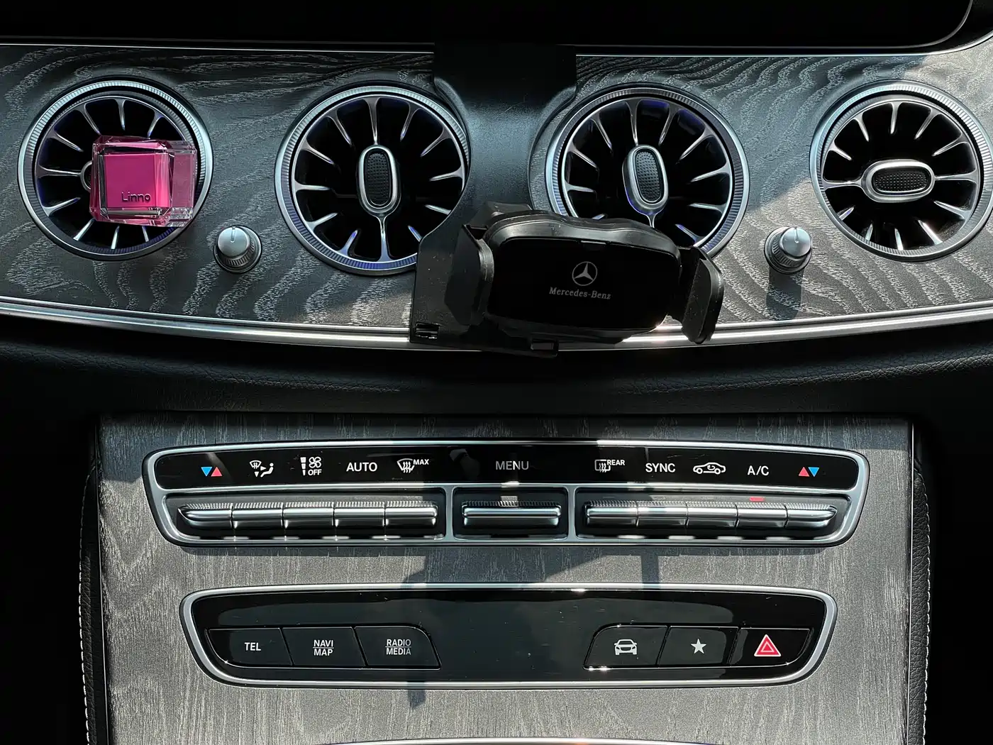 Mercedes-Benz E-Class 2023 E 300 L Fashion фото 20