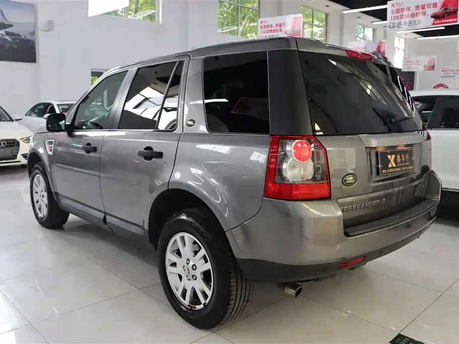 Land Rover Freelander 2 2007 3.2L фото 7