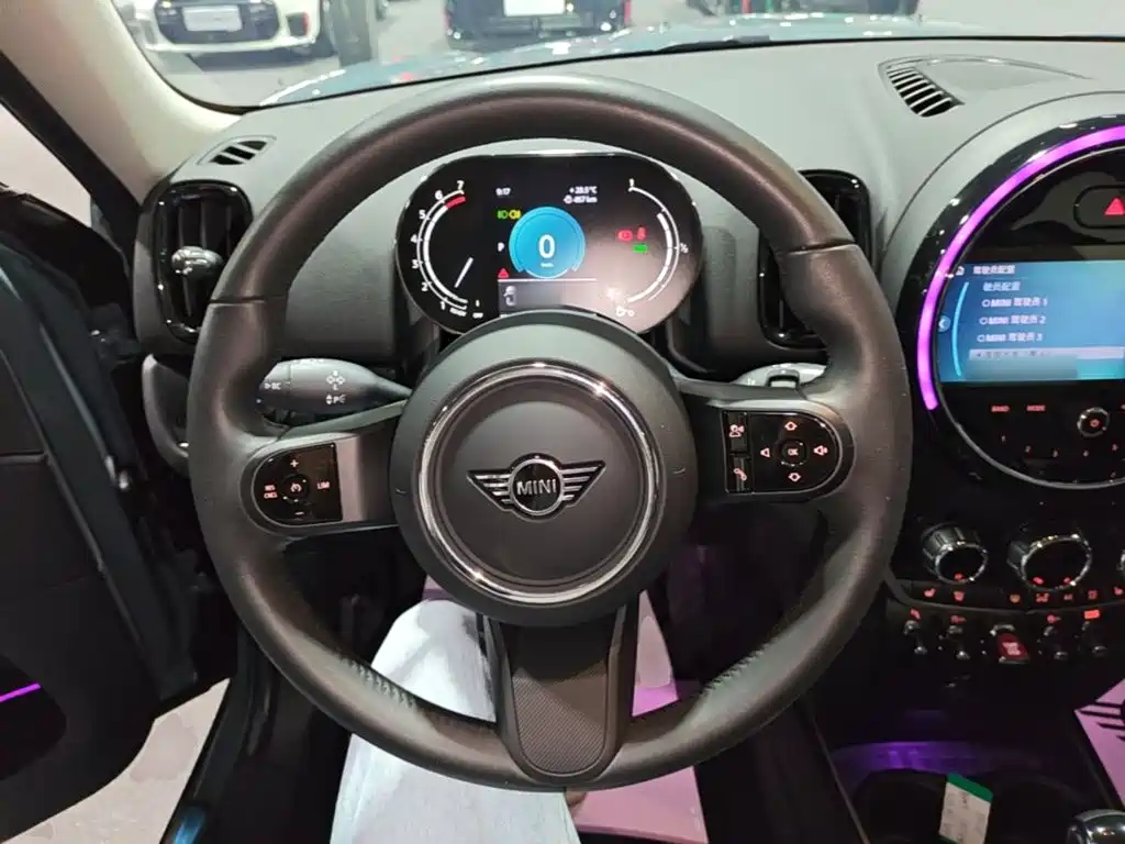 MINI COUNTRYMAN 2023 2022 1.5T COOPER ALL4 Connoisseur