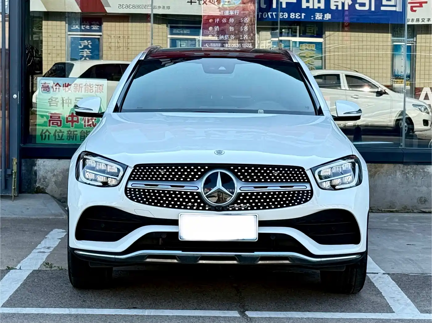 MERCEDES-BENZ GLC