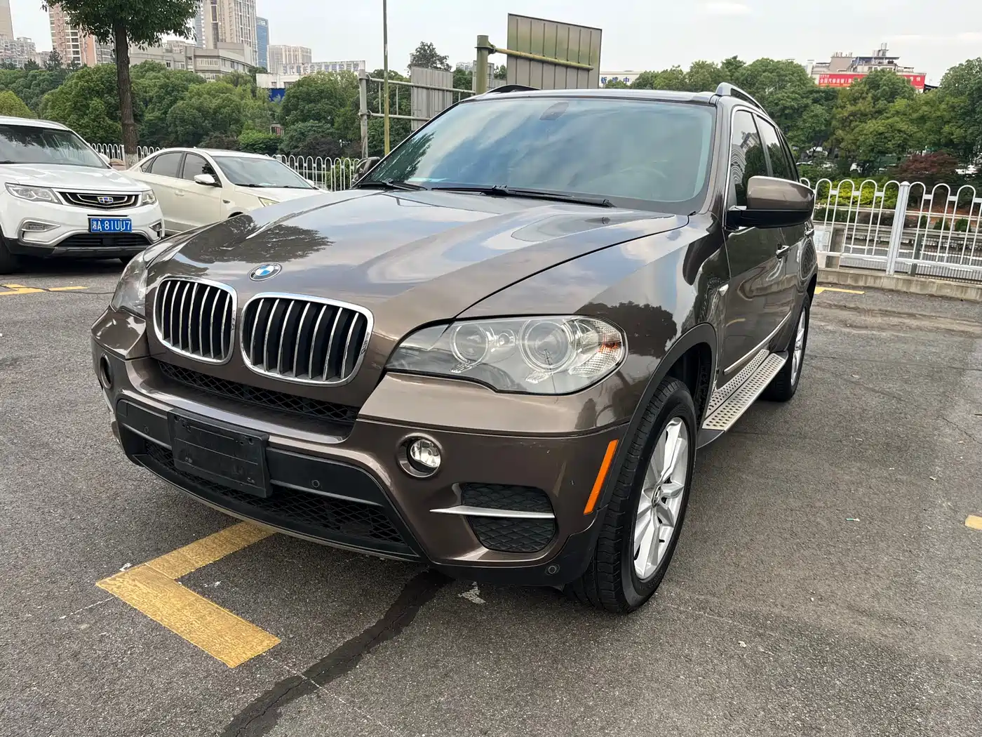 BMW X5 (Import) 2011 xDrive35i Leading Edition